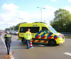 Flinke schade en vertraging na kop-staartaanrijding