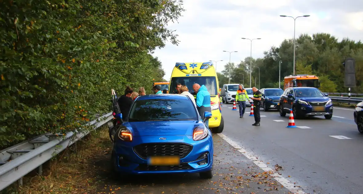 Flinke schade en vertraging na kop-staartaanrijding - Foto 1