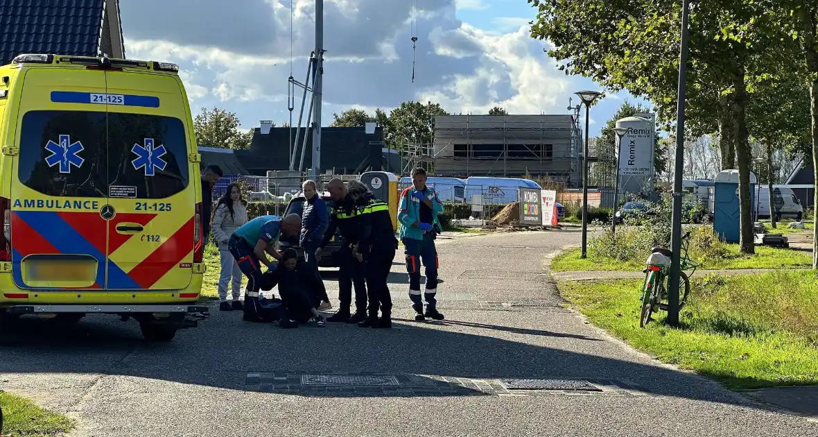 Automobilist botst op afslaande fietser - Foto 4