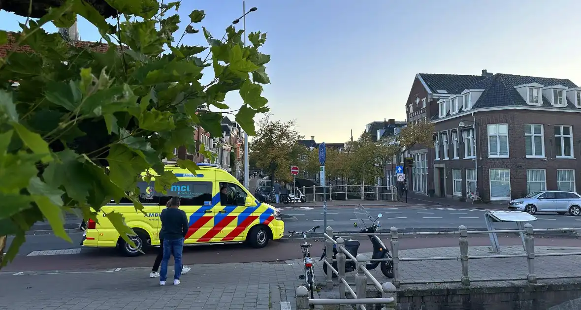 Scooterrijder gewond bij aanrijding met fietser - Foto 5