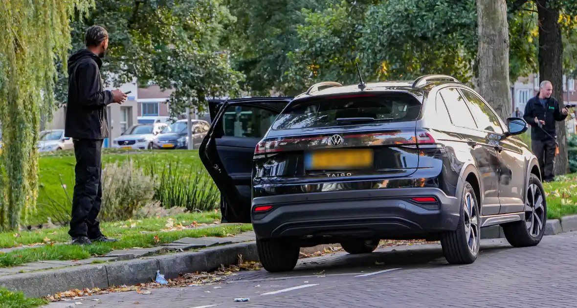 Fietsbezorger in botsing met automobilist - Foto 1