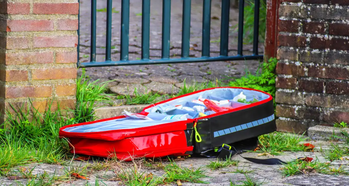 Jongens uit water gered nadat omstanders alarm slaan - Foto 5