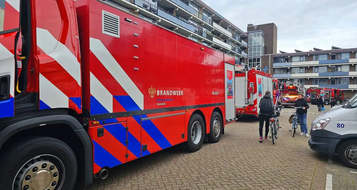 Aangebrand eten in oven zorgt voor brandweer inzet - Foto 5