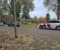 Drie auto's op elkaar bij botsing, inzittenden ongedeerd