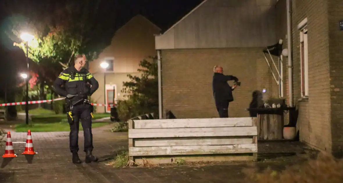 Politie onderzoek naar aanleiding van explosie - Foto 7