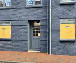 Schietpartijen leiden tot sluiting van woningen en bedrijven