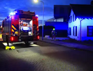 Rook uit kachel aangezien voor mogelijke woningbrand