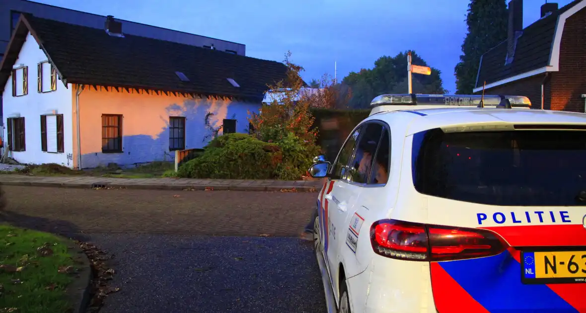 Rook uit kachel aangezien voor mogelijke woningbrand - Foto 6