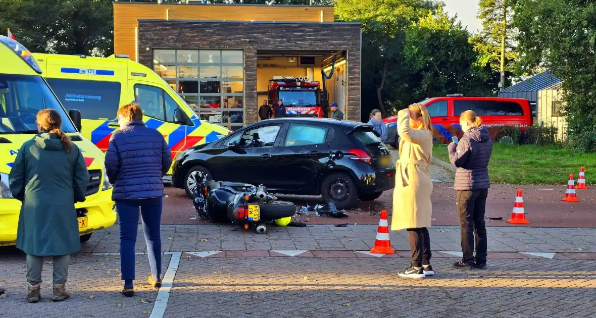 Motorrijder ernstig gewon bij ongeval met auto