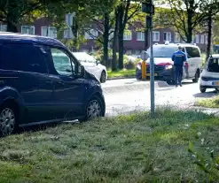 Drie auto's beschadigd bij kop-staartbotsing in Assen