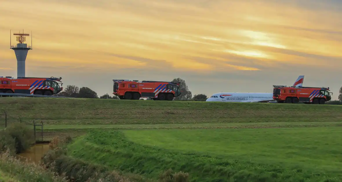 Hulpdiensten massaal ingezet voor noodsituatie op vliegveld