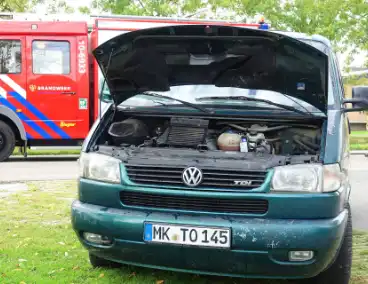 Brand in bestelbus tijden het rijden