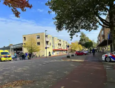 Twee fietser door onbekende oorzaak met elkaar in botsing