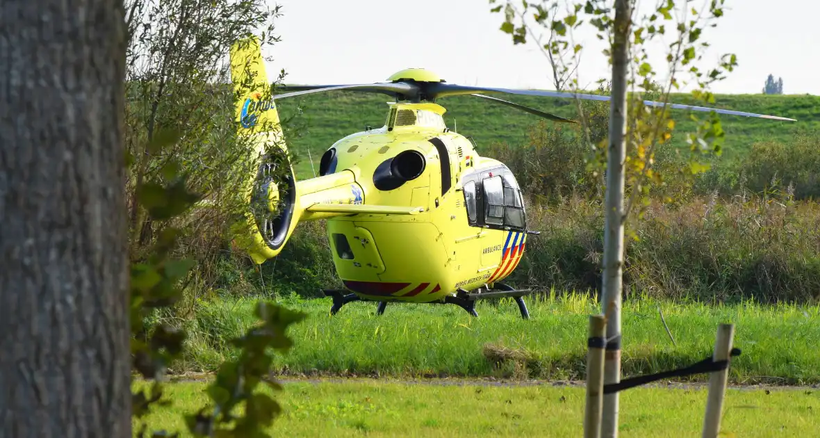 Traumateam ondersteunt ambulancepersoneel - Foto 1