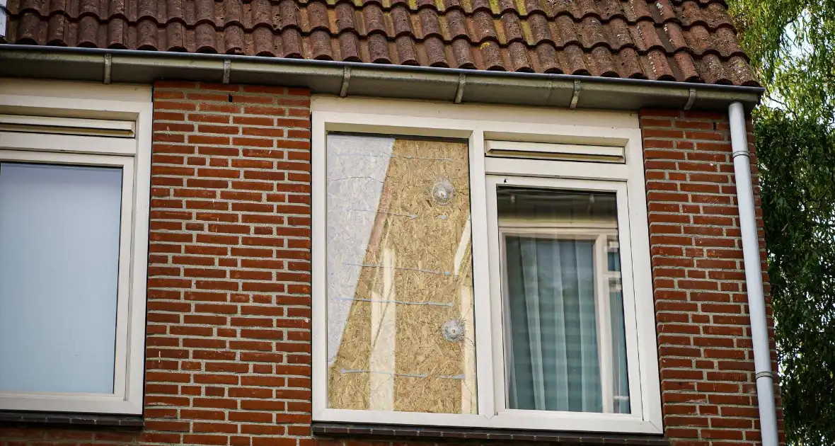 Burgemeester sluit woning na schietpartij - Foto 3