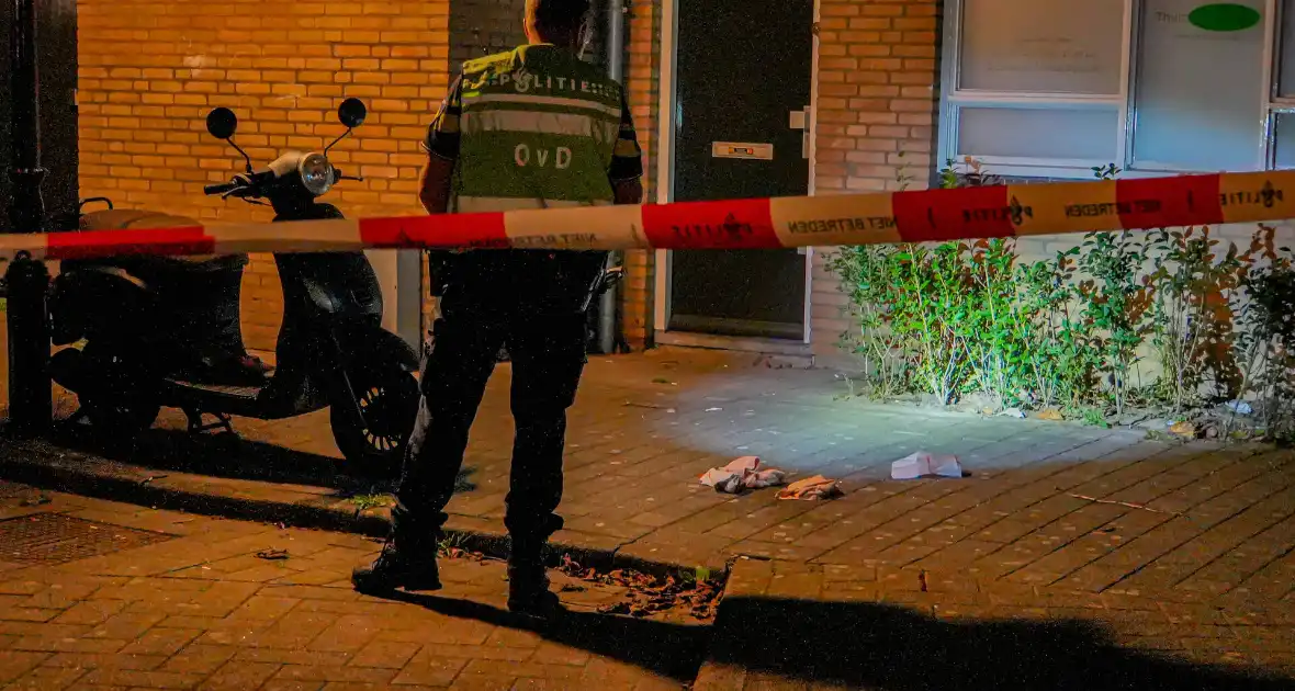 Persoon gewond bij beroving op straat - Foto 2