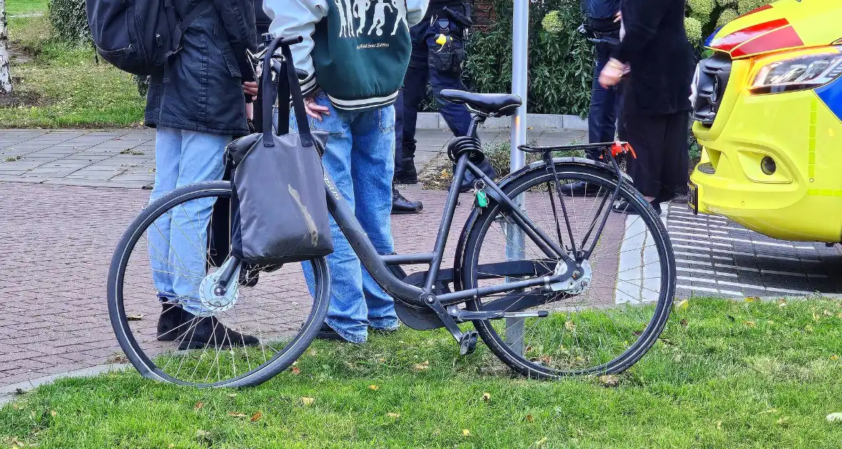 Voorangsfout mogelijk oorzaak van botsing - Foto 4