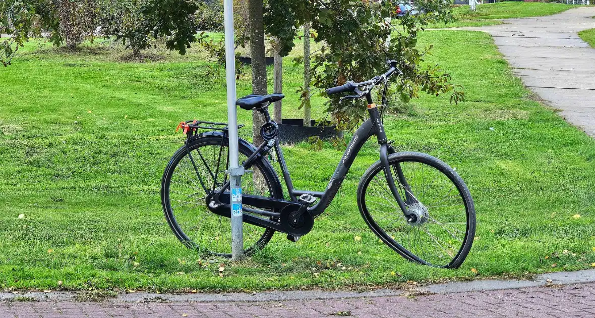 Voorangsfout mogelijk oorzaak van botsing - Foto 6