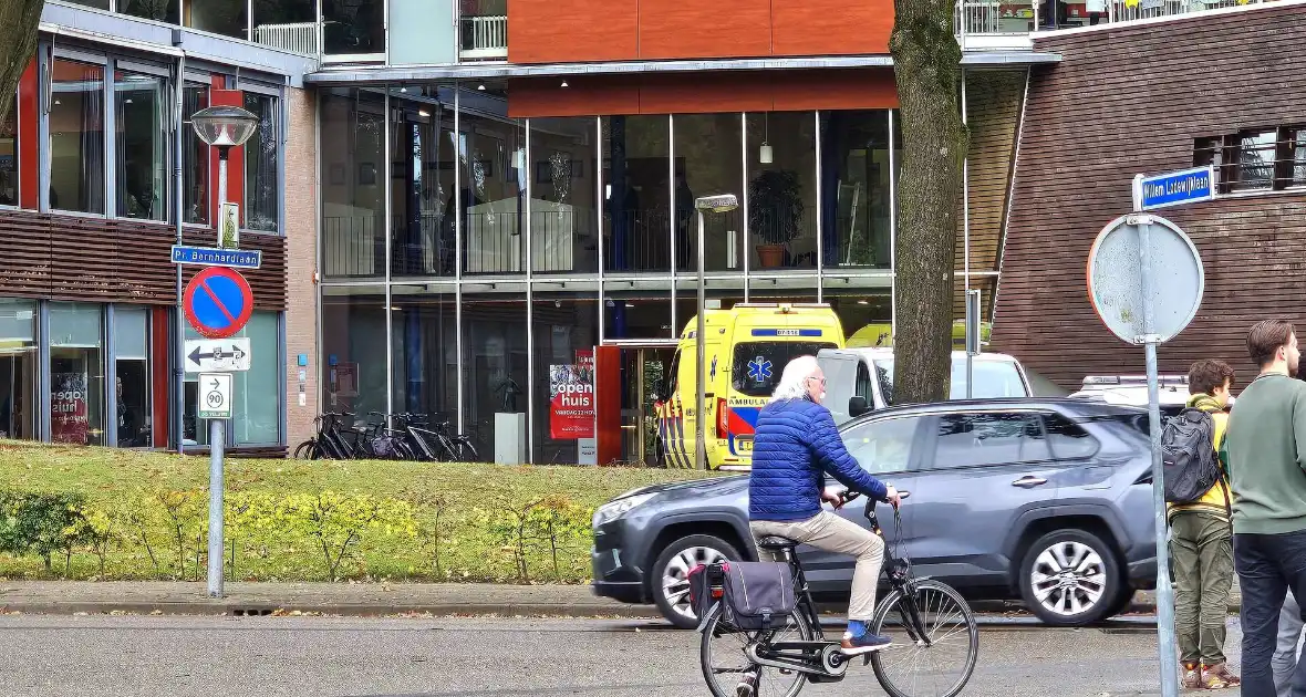 Traumahelikopter ingezet bij Marnix College - Foto 1