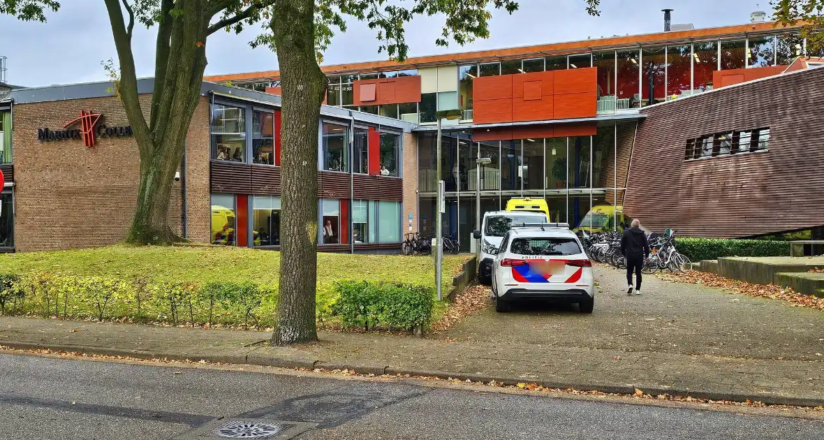 Traumahelikopter ingezet bij Marnix College - Foto 3