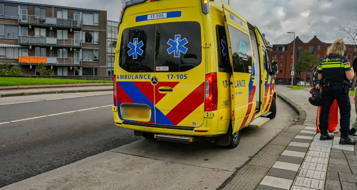 Scooterrijder gewond na ongeval met bakwagen - Foto 5