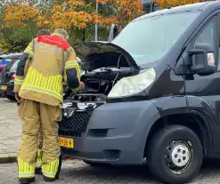 Brand in bestelbus snel onder controle door alertheid bestuurder