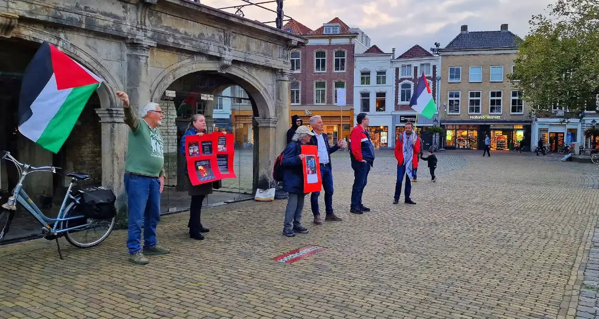 Pro-palestina demonstratie in binnenstad - Foto 1