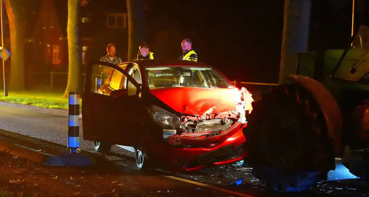 Gewonde bij botsing tussen auto en trekker in Langelo