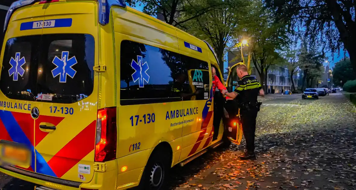 Vrouw op fiets aangereden bij oversteken - Foto 2