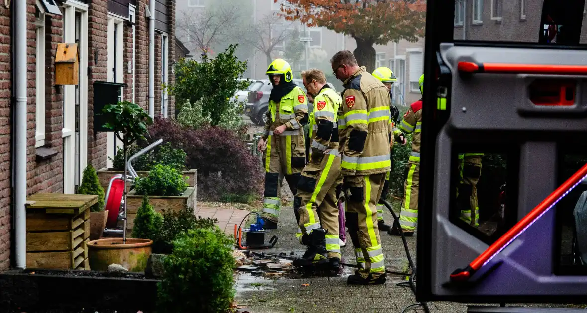 Houtkachel veroorzaakt rookontwikkeling in woning - Foto 3