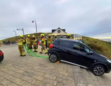 Bruiloft gast probeert trap af te rijden