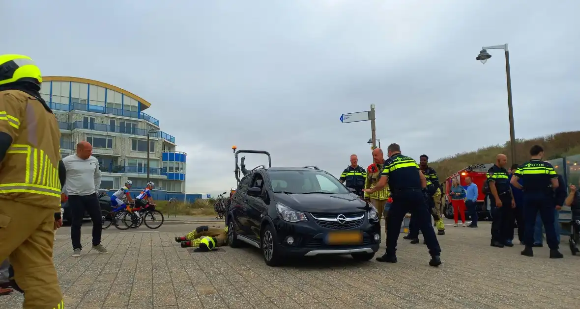 Automobiliste probeert trap af te rijden - Foto 1