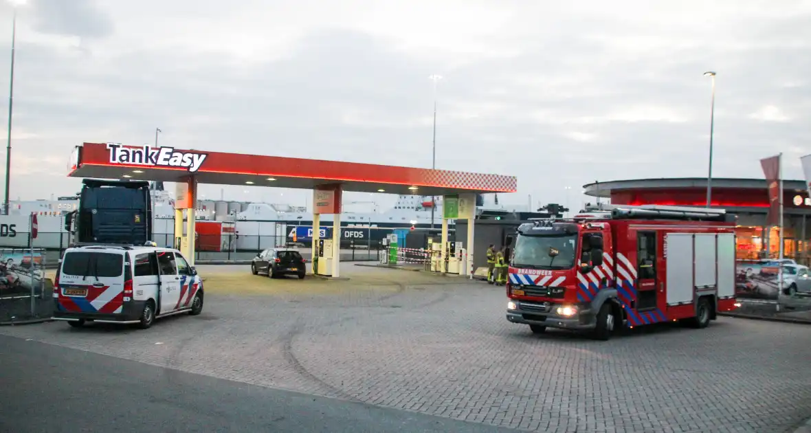 Tankstation afgezet vanwege gaslek bij pomp - Foto 5