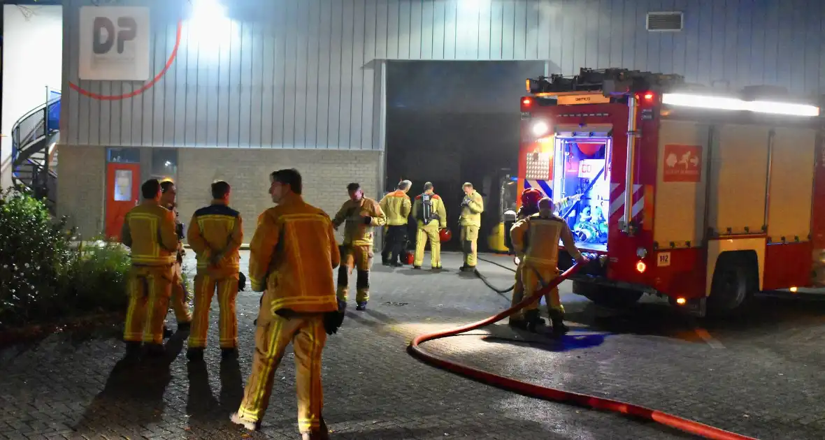 Stoom uit oven zorgt voor brandmelding op industrieterrein - Foto 2