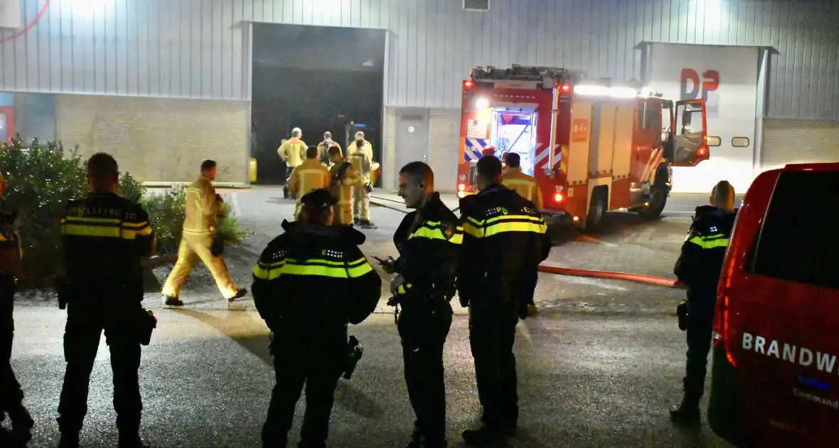 Stoom uit oven zorgt voor brandmelding op industrieterrein - Foto 3