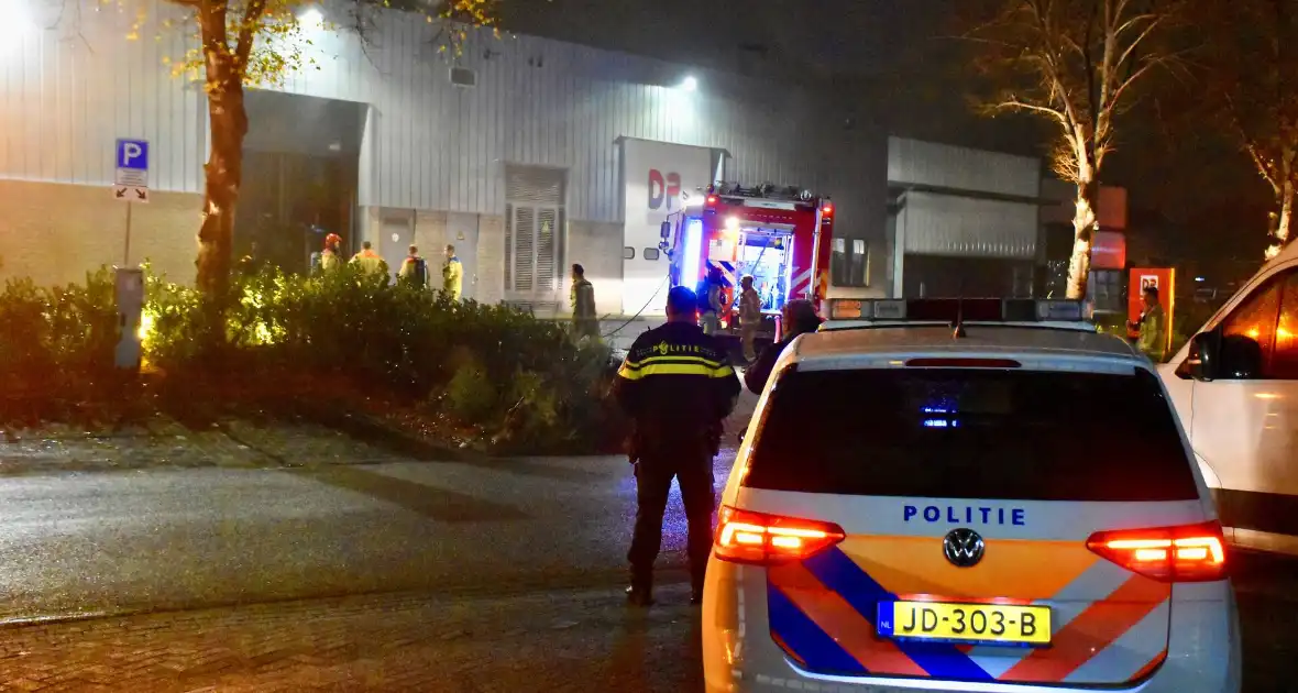 Stoom uit oven zorgt voor brandmelding op industrieterrein - Foto 5