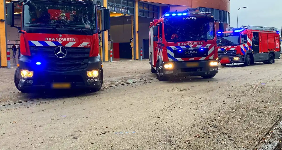 Nieuwe brandweerkazerne in gebruik genomen - Foto 1