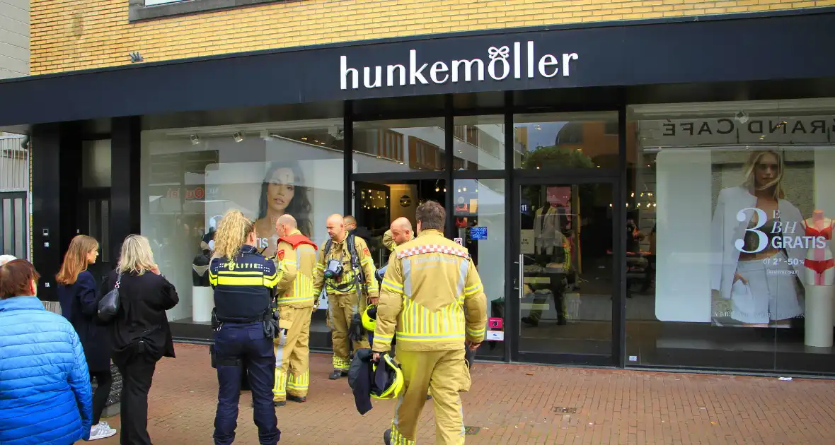 Lingeriewinkel ontruimd wegens gaslucht