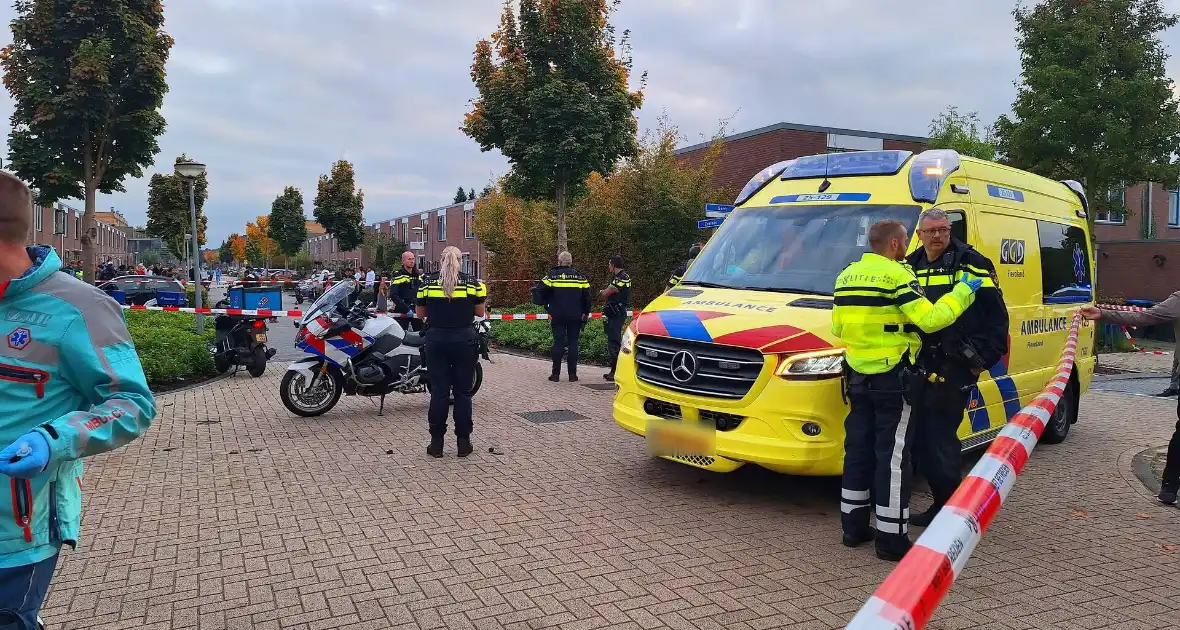 Zwaargewonden bij ongeval in woonwijk - Foto 3