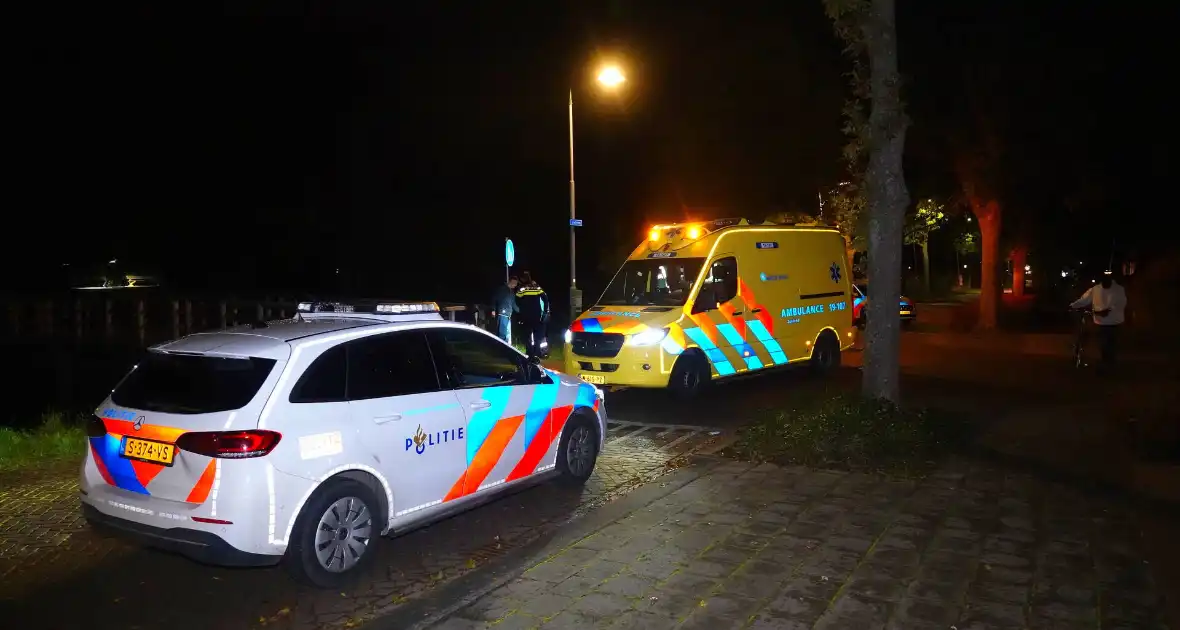 Politie treft gewonden en messen na steekpartij - Foto 5