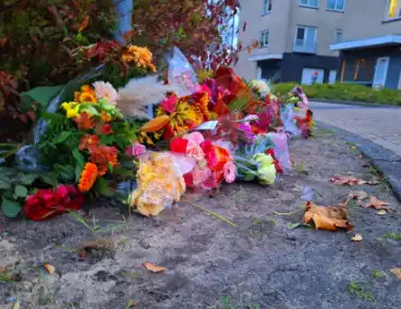 Bloemen neergelegd voor overleden man(18)