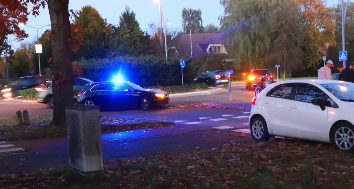 Fietster aangereden door maaltijdbezorger op rotonde - Foto 3