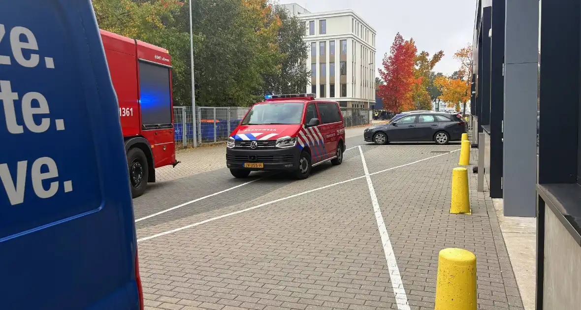 Knal gevolgd door brandmelding in bedrijfspand - Foto 5