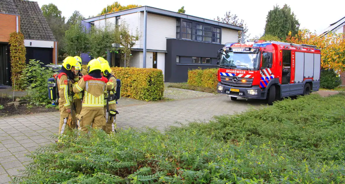 Bewoner doorboord gasleiding