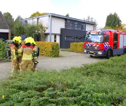 Bewoner doorboord gasleiding