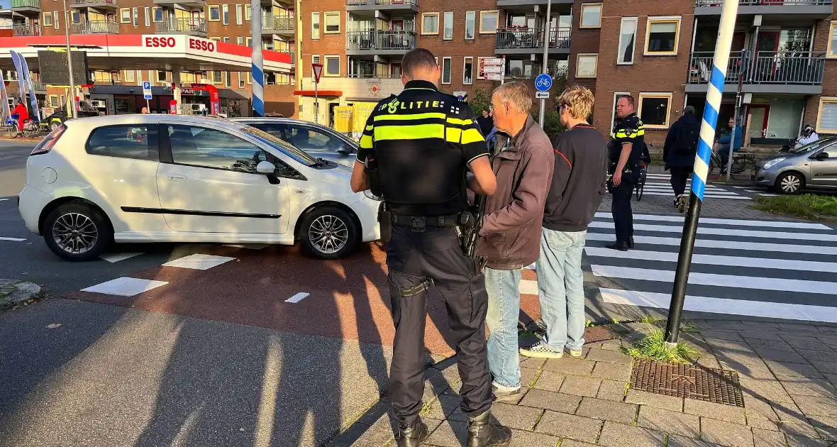 Aanrijding tussen fietser en automobilist - Foto 3