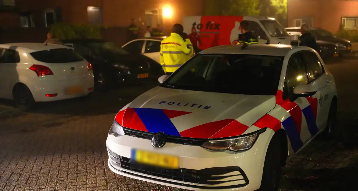 Schade aan voordeur na explosie - Foto 1