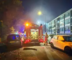 Dode bij zeer grote brand in flat na explosie