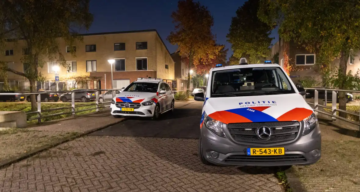 Bewoners ongedeerd na explosie bij woning - Foto 4