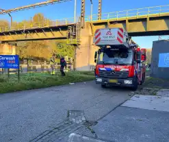 Treinverkeer gestremd door aanvaring met spoorbrug